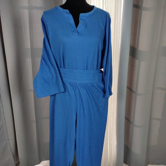 Belle by Kim Gravel Pants - Belle Kim Gravel Blue Top And Capri Set Size XL